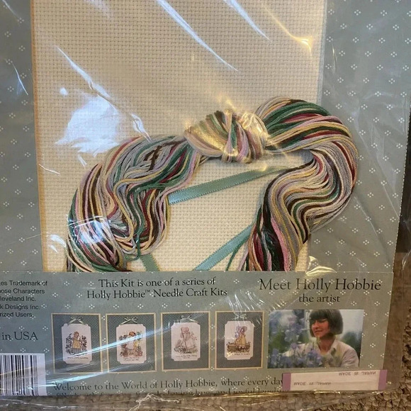 Sealed VTG 1990 Holly Hobbie Counted Cross Stitch Kit Share A Little Sunshine - Picture 5 of 5